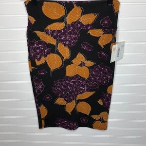 LuLaRoe Cassie skirt